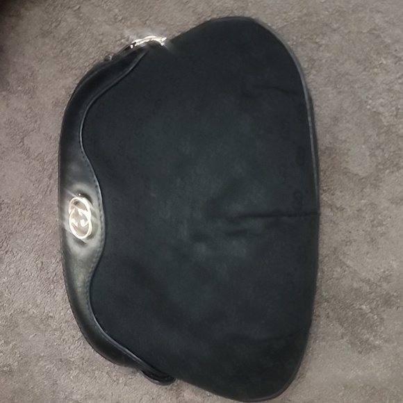 Gucci clutch black gold hardware - Picture 14 of 15